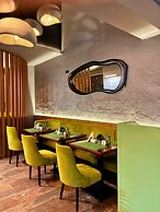 AS PREMIUM BY SOHO HOTELS