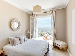 Mandelieu Villa With Rooftop