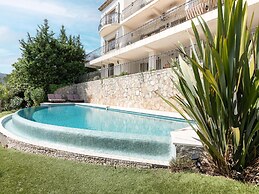 Mandelieu Villa With Rooftop