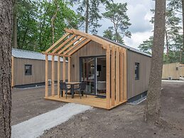 Tiny House in Eindhoven Near Forest Park