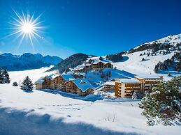 Chalet Apartment in Auris With Scenic Views