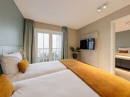 Suite in Hellevoetsluis by the Beach