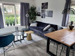 Cozy Chalet 25 km From Amsterdam