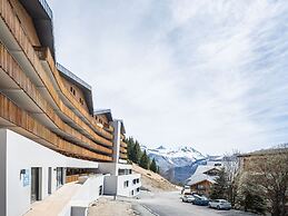 Chalet in Auris-en-oisans With Balcony