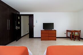 BAY VIEW HOUSE