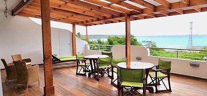 BAY VIEW HOUSE