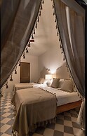 Luxury Historic 5BR Boutique hotel