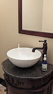 Creekside Bed & Breakfast Niagara Falls