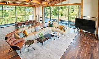 Sagewood Hong Cheon