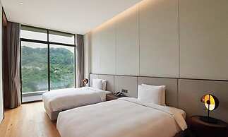 Sagewood Hong Cheon