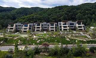 Sagewood Hong Cheon