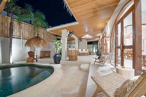 Villa Water Star