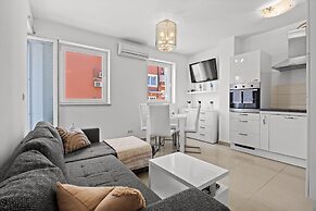 Apartment White