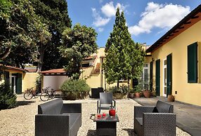 FH55 Med Guesthouse