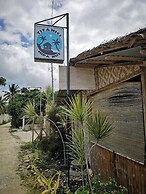 Titanic's Nipa Huts by Hiverooms