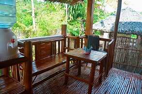 Titanic's Nipa Huts by Hiverooms