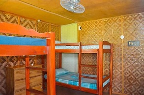 Titanic's Nipa Huts by Hiverooms