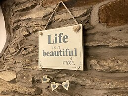 Stable Cottage - Braunton - Sleeps 4 - Pet Allowed