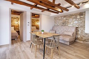 Theros Easy Living