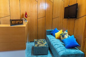 Blue Vista Hotel