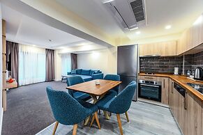 Roys Hotel & Suites