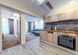 Roys Hotel & Suites