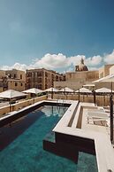 San Karlu Hotel