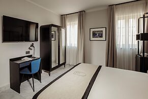 San Karlu Hotel