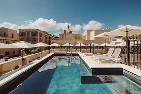 San Karlu Hotel