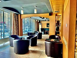 Kharaa Hotel & Restaurant