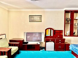 Kharaa Hotel & Restaurant