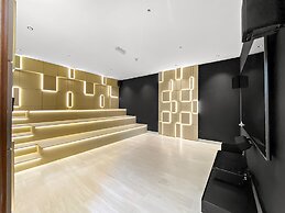 New Studio in Arjan With Pool Game Room and Cinema