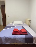 Flor Baja Hostal