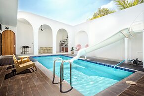 EL MAR POOL VILLA