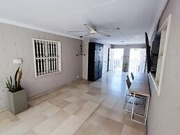 Capitel Hostel