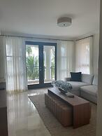 Otium Serene Modern Pool Nice Balcony