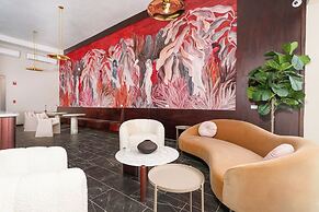 The Oliver Hotel