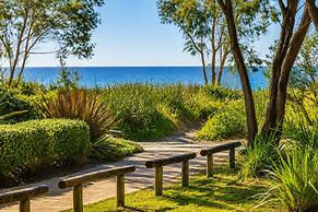 98 Steps To The Beach