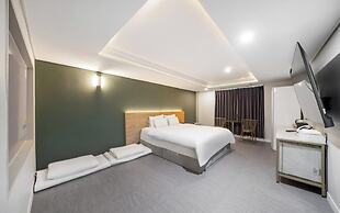 BRIGHTEN HOTEL