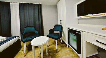 The Saint Hotel