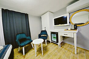 The Saint Hotel