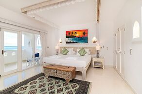 Amani Beachfront Villa by YourHost