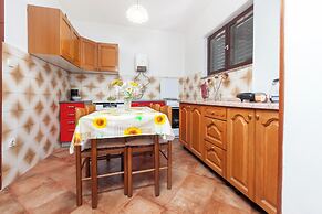 Apartment Eda
