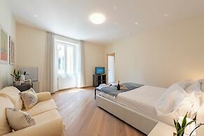 Life & View Luxury Apartments