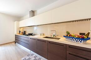 Life & View Luxury Apartments