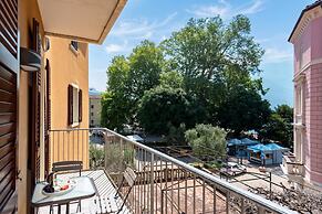 Life & View Luxury Apartments