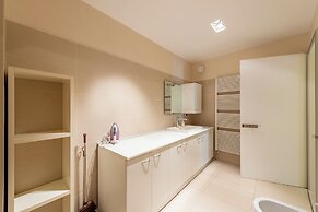 Life & View Luxury Apartments