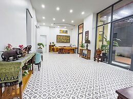 C-Hotel