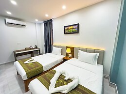 C-Hotel