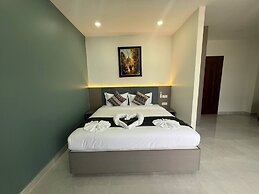 C-Hotel